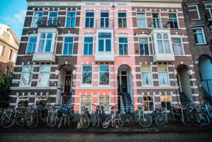 Amsterdam House narrow #IG 9201